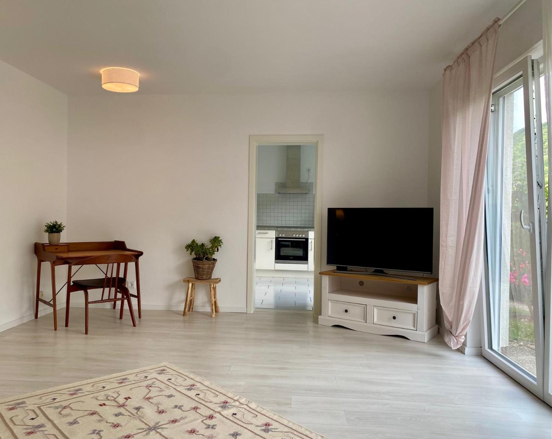 Neu: Ferienwohnung Zum Nussbaum - Landhausstil & Moseltalblick Traben-Trarbach Exterior foto